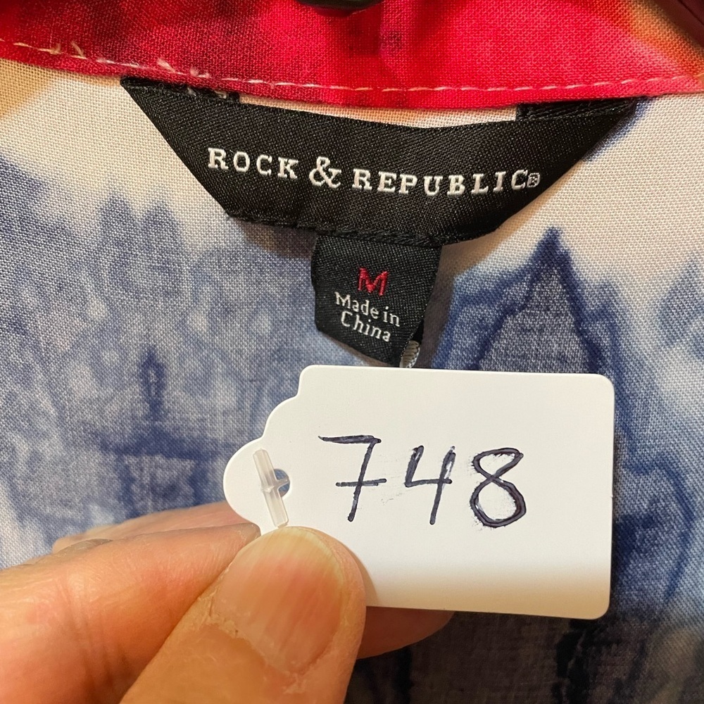 Rock & Republic Sleeveless Button-Down Top Red White Blue Tie-Dye Medium - Picture 2 of 3
